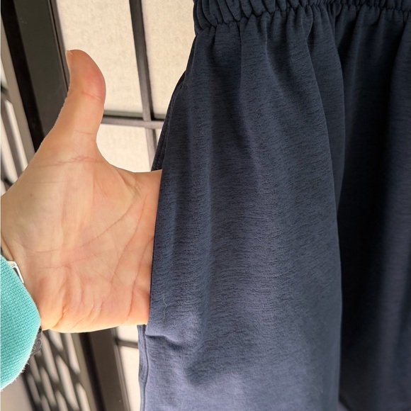 Lululemon Smocked-Waist Navy Blue T-shirt Dress Size 2 - Picture 5 of 7